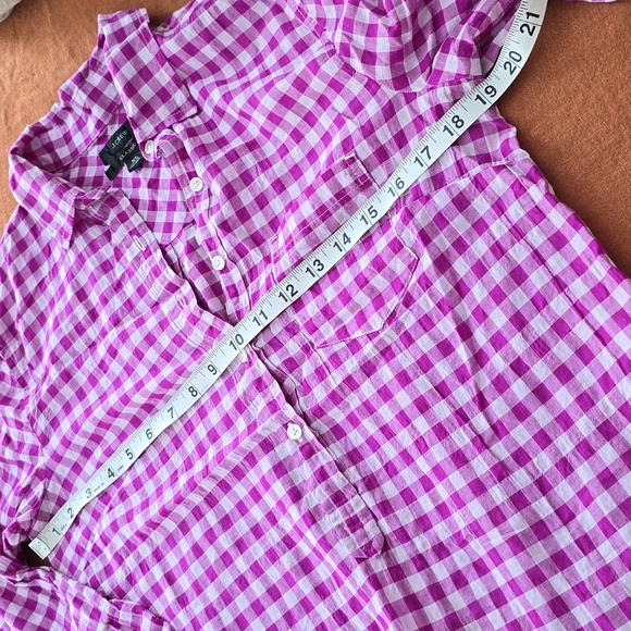 J. Crew Gingham Pullover 1/2 Button Up Shirt - Picture 5 of 10